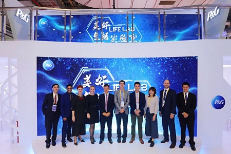进博会帮宝适纯净帮“黑科技”首秀，引领精致育儿新风尚